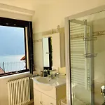 Incanto Parking And View *