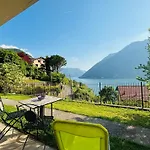 Incanto Parking And View *