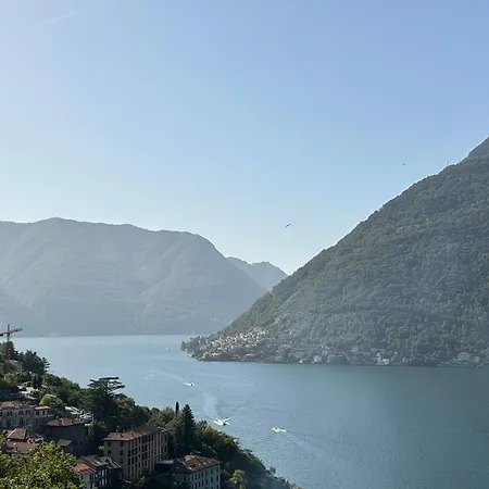 Incanto Parking And View *